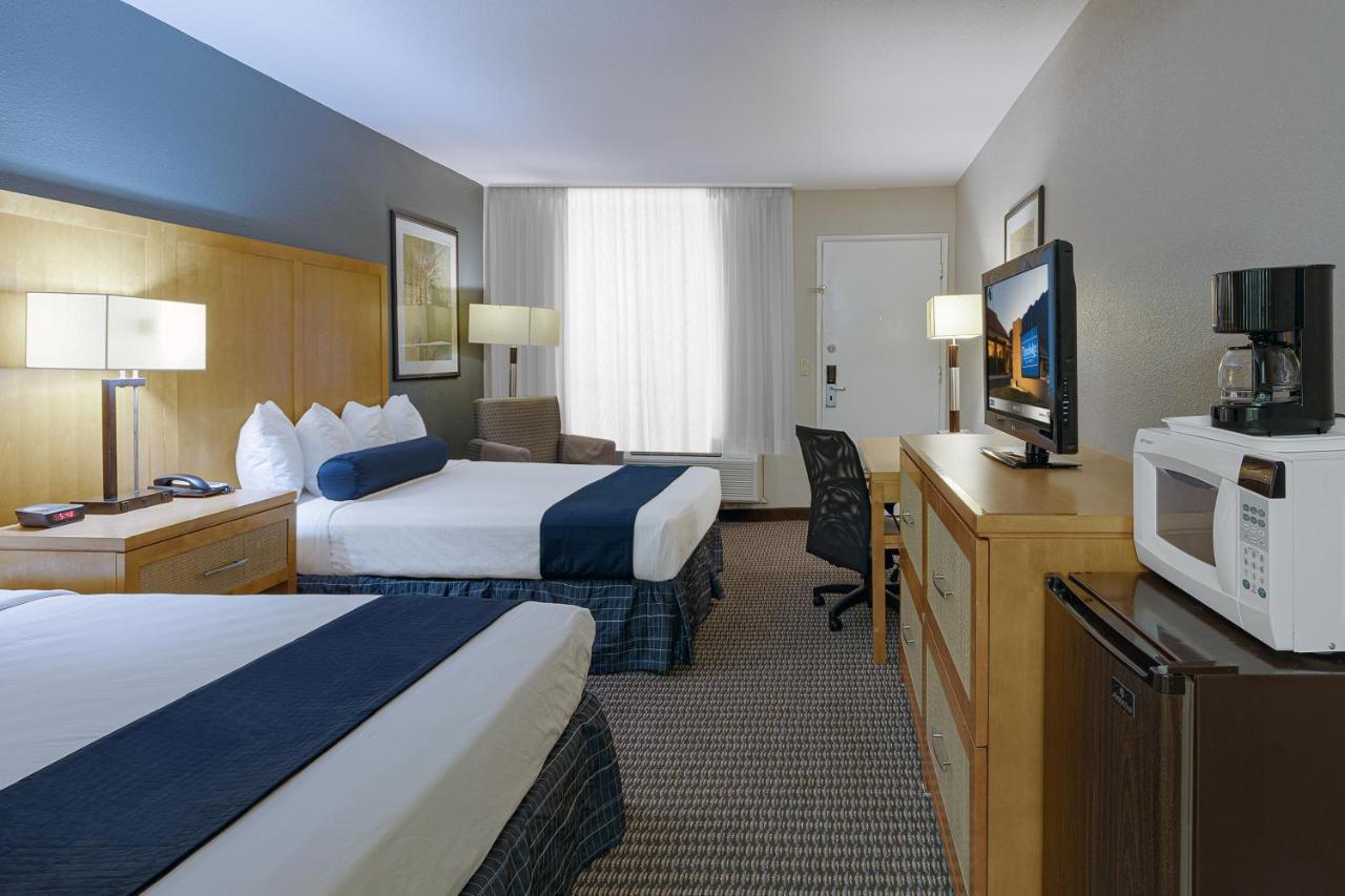 Travelodge By Wyndham פאלם ספרינגס מראה חיצוני תמונה