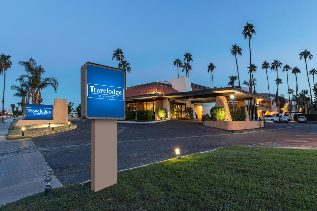Travelodge By Wyndham פאלם ספרינגס מראה חיצוני תמונה