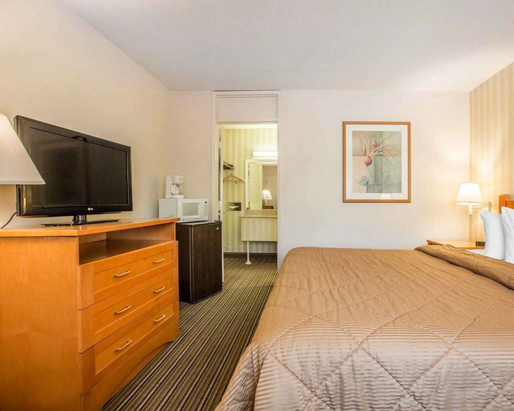 Travelodge By Wyndham פאלם ספרינגס חדר תמונה