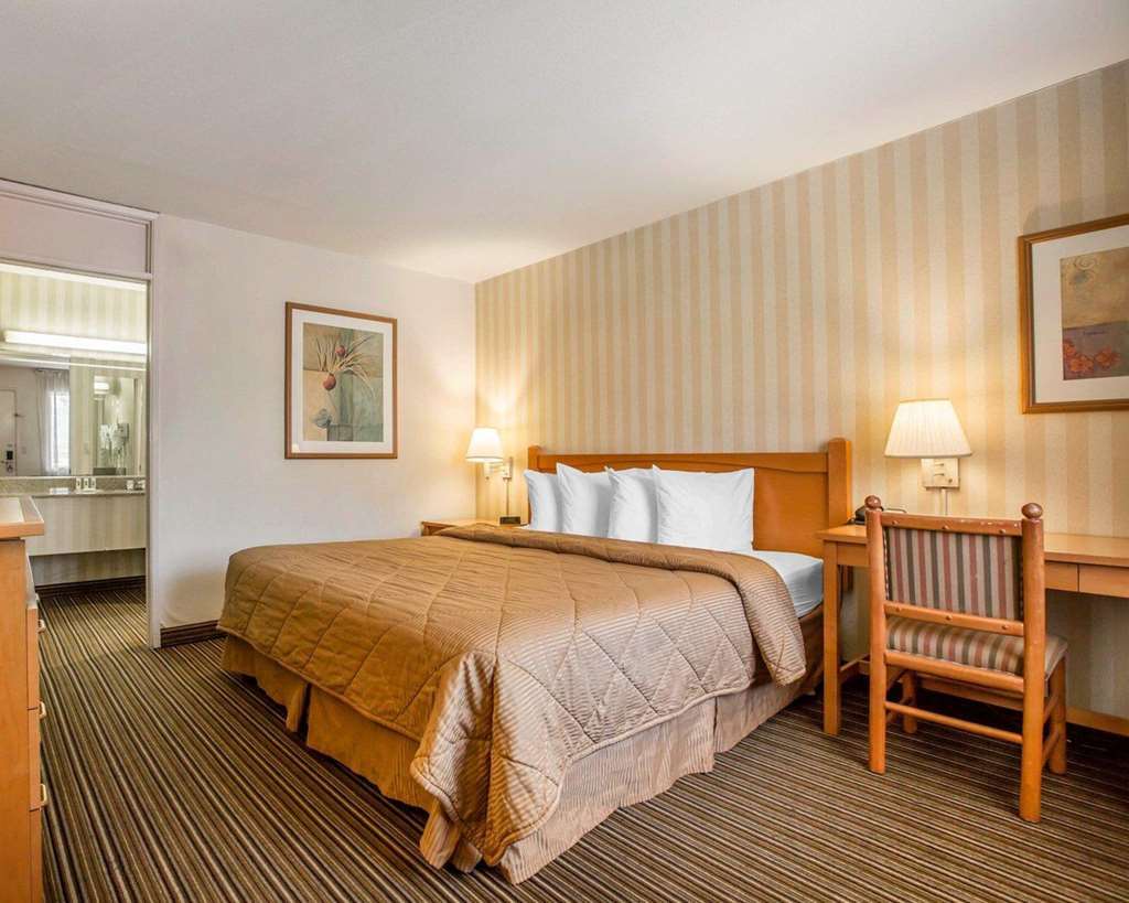 Travelodge By Wyndham פאלם ספרינגס חדר תמונה